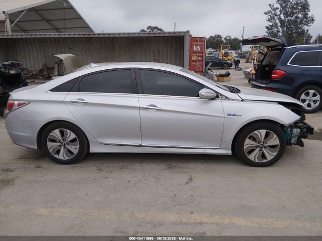 Hyundai Sonata Hybrid Limited 2015 KMHEC4A44FA130514 Image 14