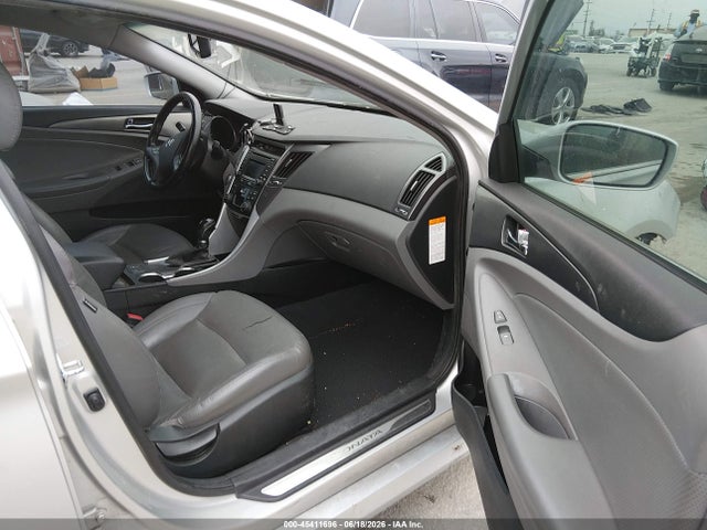 Hyundai Sonata Hybrid Limited 2015 KMHEC4A44FA130514 Image 5