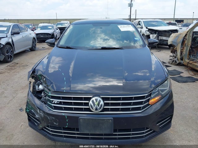Aukcja sprzedaży 2017 Volkswagen Passat 1.8t R-line, vin: 1VWDT7A38HC050677, numer aukcji: 45411723