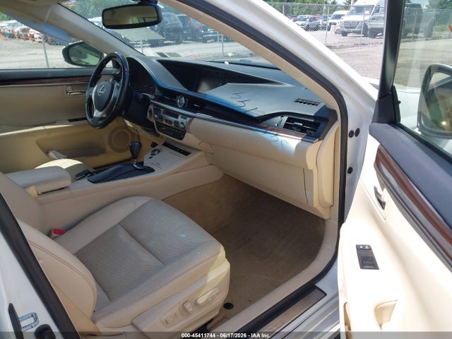 2014 Lexus Es 350 მანქანა იყიდება აუქციონზე, vin: JTHBK1GG8E2120019, აუქციონის ნომერი: 45411744