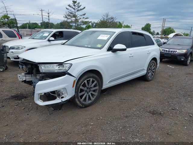 2019 Audi Q7 მანქანა იყიდება აუქციონზე, vin: WA1LAAF76KD021980, აუქციონის ნომერი: 45411765