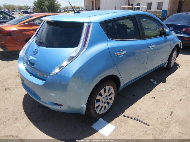 Nissan LEAF S 2015 1N4AZ0CP6FC315532 Image 4
