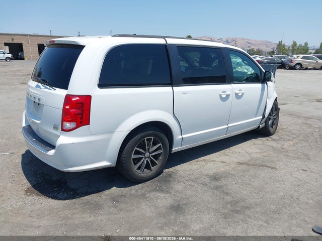Dodge Grand Caravan Gt 2018 2C4RDGEG8JR241838 Image 4