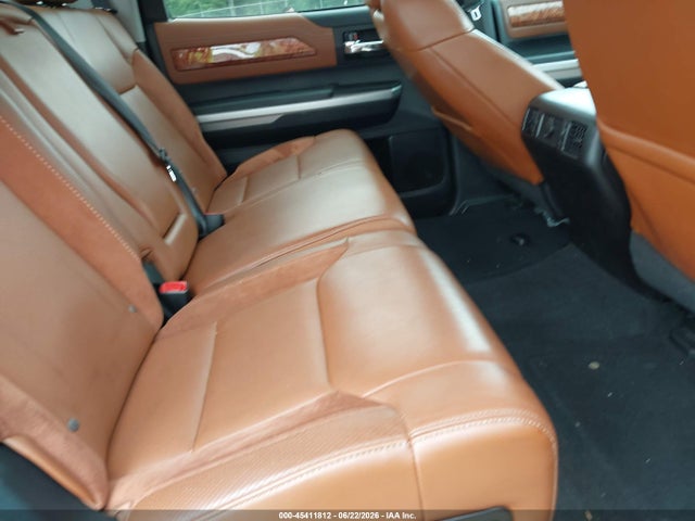 5TFAW5F14GX518758 Toyota Tundra 1794 5.7l V8