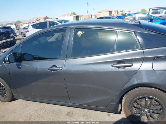 JTDKARFU9L3122802 Toyota Prius Le