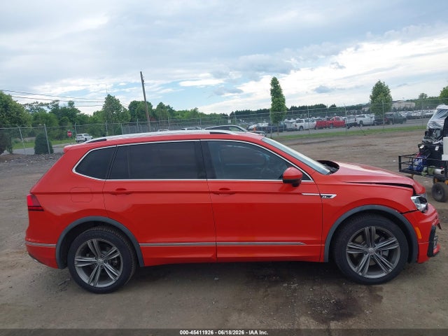 Продаж на аукціоні авто 2019 Volkswagen Tiguan 2.0t Se/2.0t Sel/2.0t Sel R-line/2.0t Sel R-line Black, vin: 3VV3B7AX9KM039778, номер лоту: 45411926