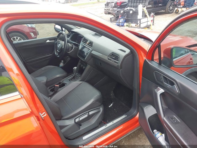 Продаж на аукціоні авто 2019 Volkswagen Tiguan 2.0t Se/2.0t Sel/2.0t Sel R-line/2.0t Sel R-line Black, vin: 3VV3B7AX9KM039778, номер лоту: 45411926