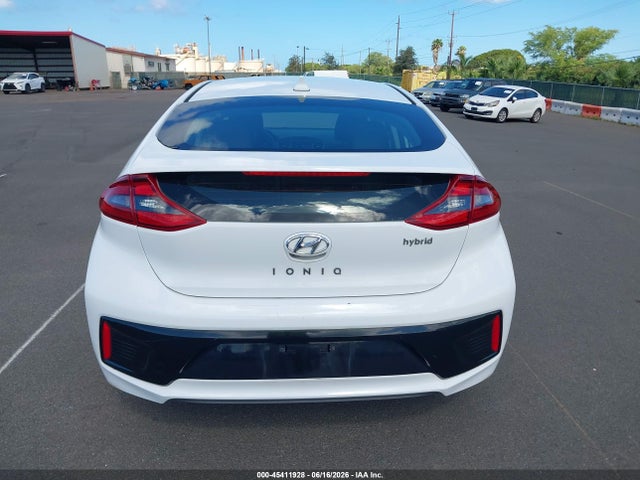 KMHC75LC6KU106763 Hyundai Ioniq Hybrid Sel