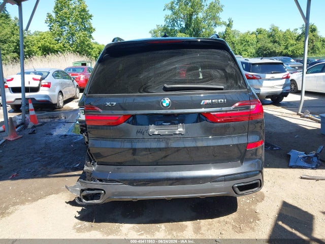 45411953 :رقم المزاد ، 5UXCX6C02N9M97304 vin ، 2022 Bmw X7 M50i مزاد بيع