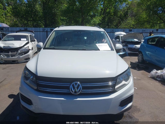 WVGBV7AX4HK034324 Volkswagen Tiguan 2.0t/2.0t S
