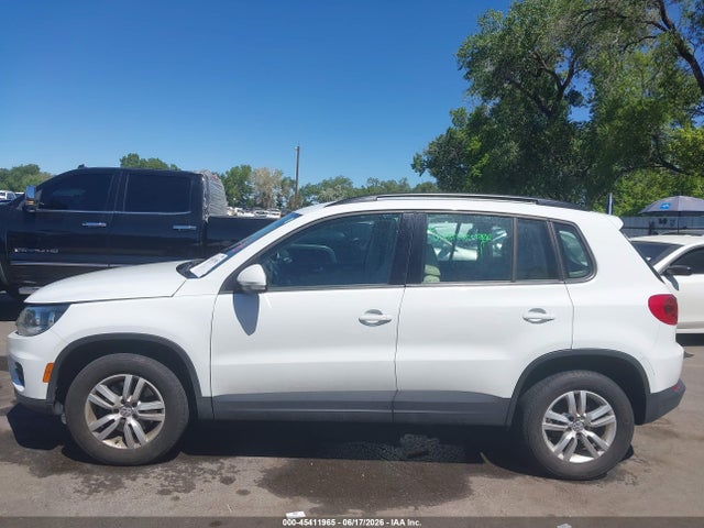 Auction sale of the 2017 Volkswagen Tiguan 2.0t/2.0t S, vin: WVGBV7AX4HK034324, lot number: 45411965