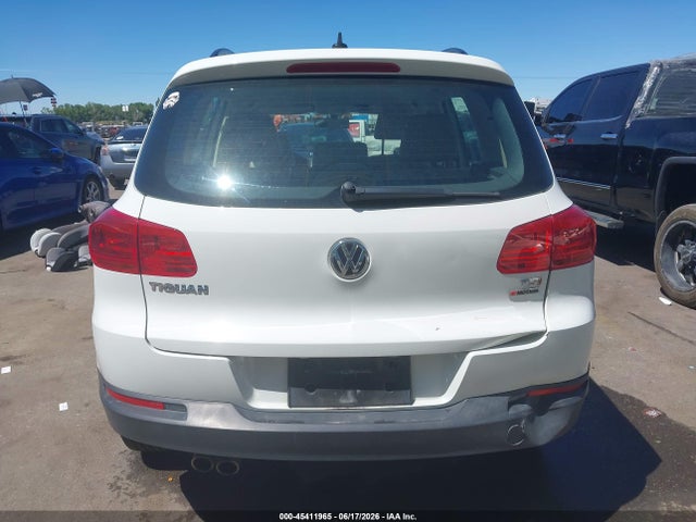 WVGBV7AX4HK034324 Volkswagen Tiguan 2.0t/2.0t S