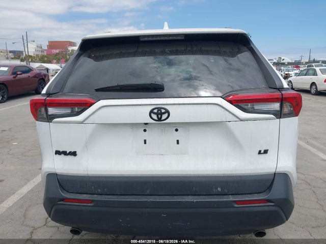 Toyota RAV4 LE 2021 2T3H1RFV9MW104849 Image 17