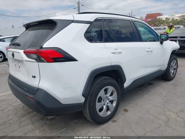 Toyota RAV4 LE 2021 2T3H1RFV9MW104849 Image 4