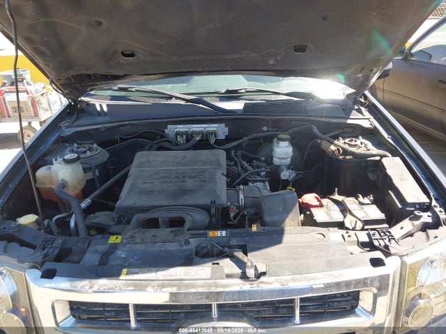 45412048 :رقم المزاد ، 1FMCU9EG0BKC11083 vin ، 2011 Ford Escape Limited مزاد بيع