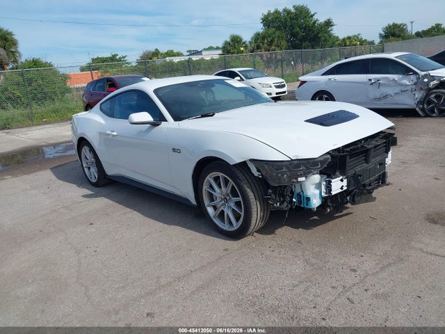 45412050 :رقم المزاد ، 1FA6P8CF5S5417727 vin ، 2025 Ford Mustang Gt Premium Fastback مزاد بيع
