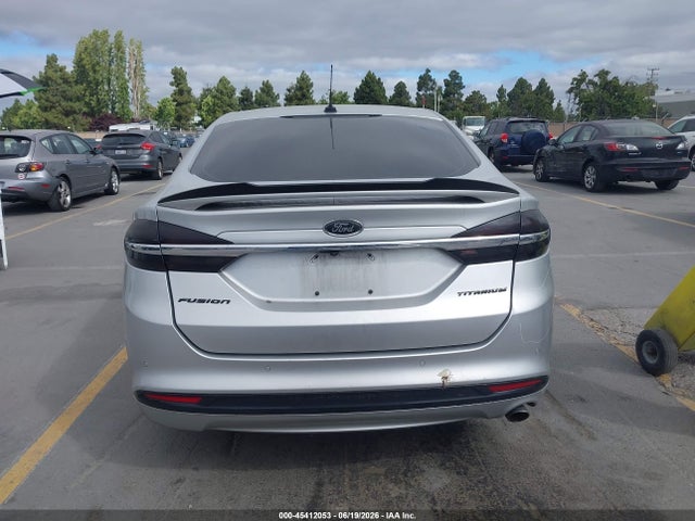 Ford Fusion Hybrid Titanium 2018 3FA6P0RUXJR219616 Image 16