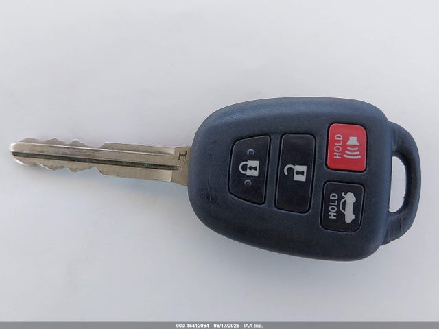 4T1BF1FK7HU422580 Toyota CAMRY SE