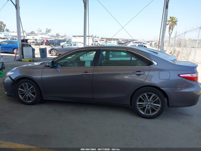 4T1BF1FK7HU422580 Toyota CAMRY SE