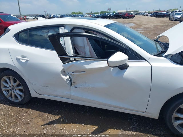 Продаж на аукціоні авто 2016 Mazda Mazda3 S Grand Touring, vin: JM1BM1N39G1277739, номер лоту: 45412101