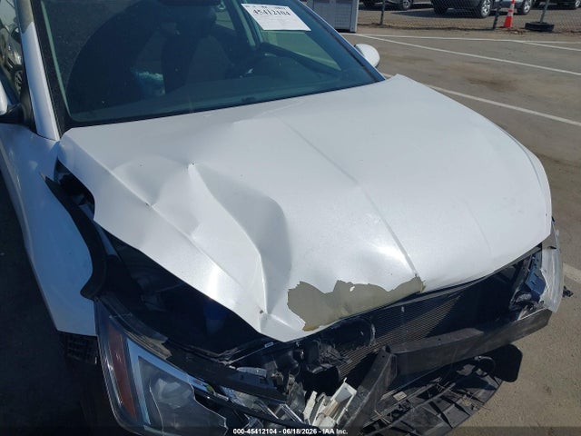 Hyundai ELANTRA SE 2019 5NPD74LF2KH473084 Image 15