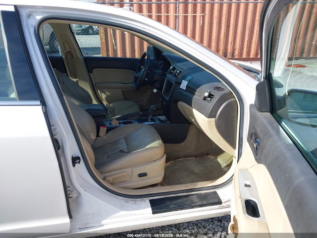45412110 :رقم المزاد ، 3MEHM0JA4AR657480 vin ، 2010 Mercury Milan Premier مزاد بيع
