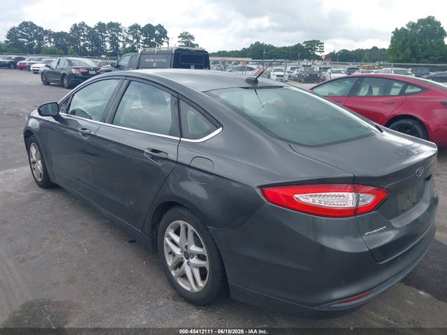 45412111 :رقم المزاد ، 3FA6P0HD1FR227130 vin ، 2015 Ford Fusion Se مزاد بيع