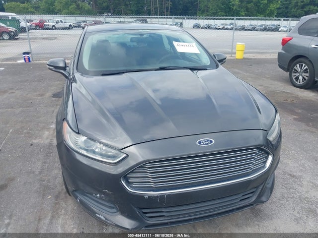 45412111 :رقم المزاد ، 3FA6P0HD1FR227130 vin ، 2015 Ford Fusion Se مزاد بيع