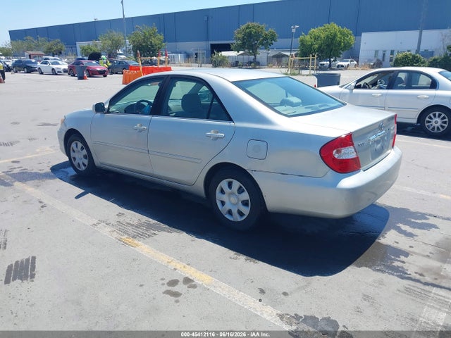2003 Toyota Camry Le მანქანა იყიდება აუქციონზე, vin: 4T1BE32K83U252050, აუქციონის ნომერი: 45412116