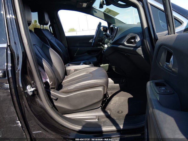 Продажа на аукционе авто 2025 Chrysler Pacifica Select, vin: 2C4RC1BG7SR587918, номер лота: 45412135