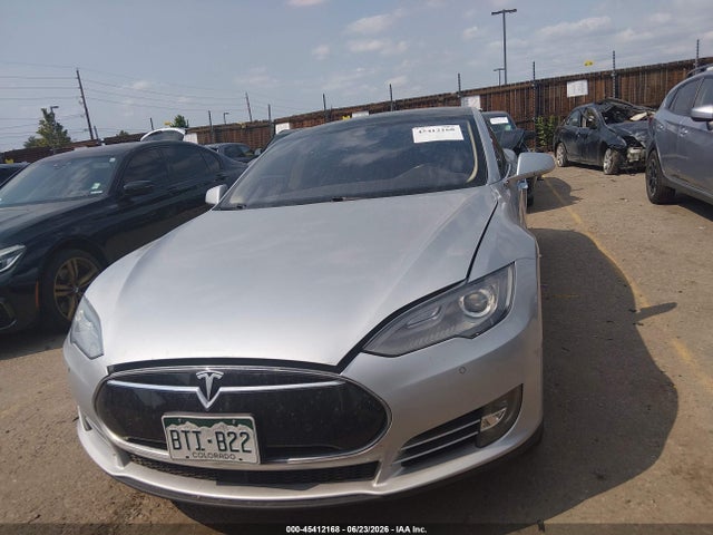 Tesla Model S 70d/85d/p85d 2015 5YJSA1H21FFP67366 Image 13