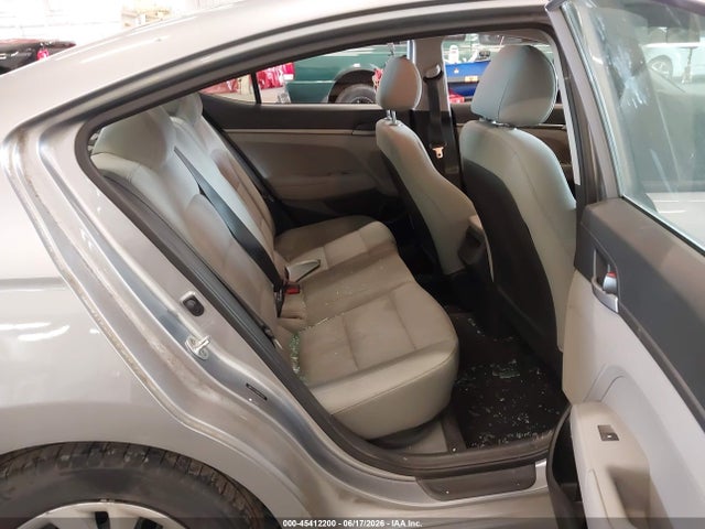 Hyundai ELANTRA SE 2017 5NPD74LF8HH074978 Image 8