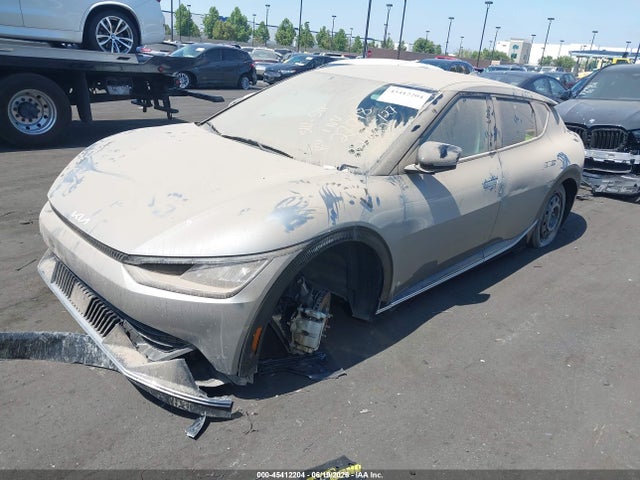 KIA Ev6 Wind 2022 KNDC34LA5N5042738 Image 2