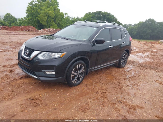 JN8AT2MT0HW146925 Nissan Rogue Sl