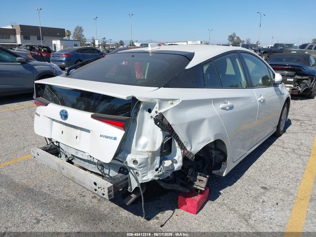 Toyota Prius Le 2021 JTDKAMFU2M3134732 Image 4