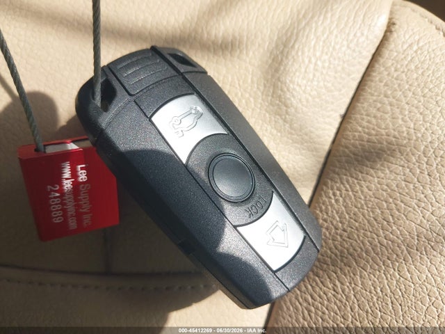 WBAVL1C59EVY22927 BMW X1 Xdrive28i