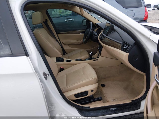 WBAVL1C59EVY22927 BMW X1 Xdrive28i