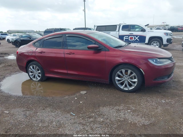 45412273 :رقم المزاد ، 1C3CCCBB8FN654054 vin ، 2015 Chrysler 200 S مزاد بيع