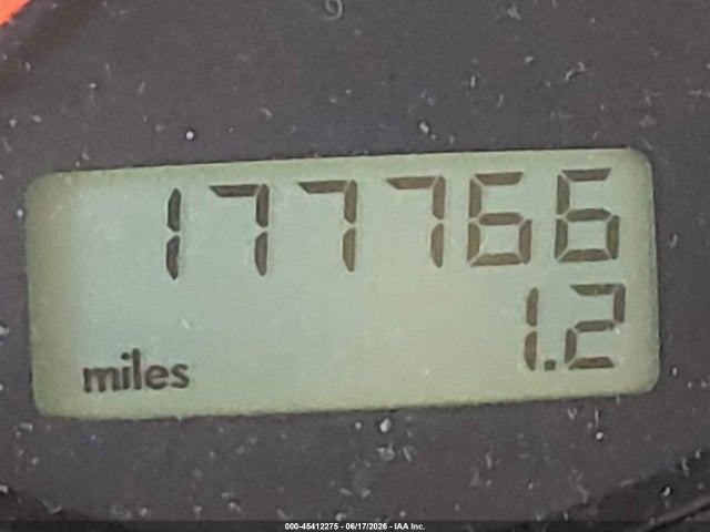 45412275 :رقم المزاد ، 3VWSK69M12M171705 vin ، 2002 Volkswagen Jetta Gls مزاد بيع