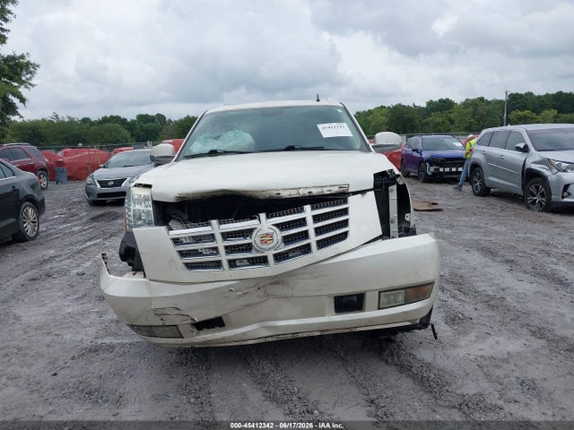 2014 Cadillac Escalade Esv Luxury მანქანა იყიდება აუქციონზე, vin: 1GYS3HEF8ER225646, აუქციონის ნომერი: 45412342