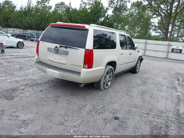 2014 Cadillac Escalade Esv Luxury მანქანა იყიდება აუქციონზე, vin: 1GYS3HEF8ER225646, აუქციონის ნომერი: 45412342