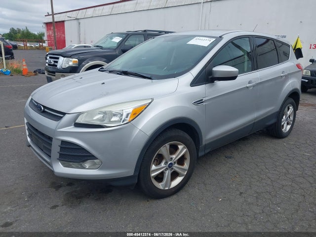 45412374 :رقم المزاد ، 1FMCU0GXXGUC35041 vin ، 2016 Ford Escape Se مزاد بيع