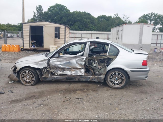 2001 Bmw 325i მანქანა იყიდება აუქციონზე, vin: WBAAV33491FV01972, აუქციონის ნომერი: 45412386