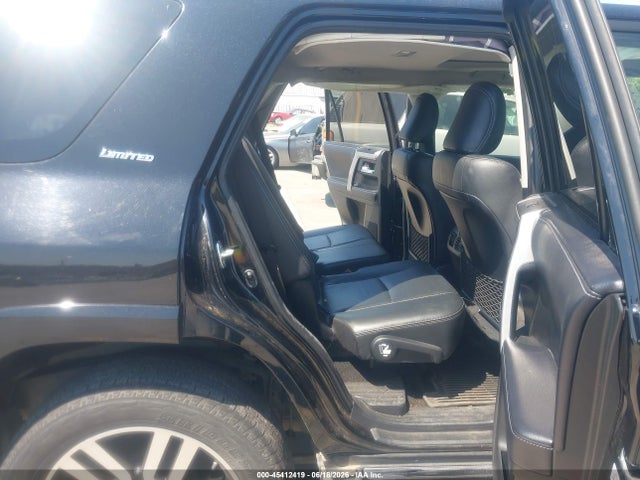 Toyota 4runner Limited 2018 JTEBU5JR4J5582241 Image 8