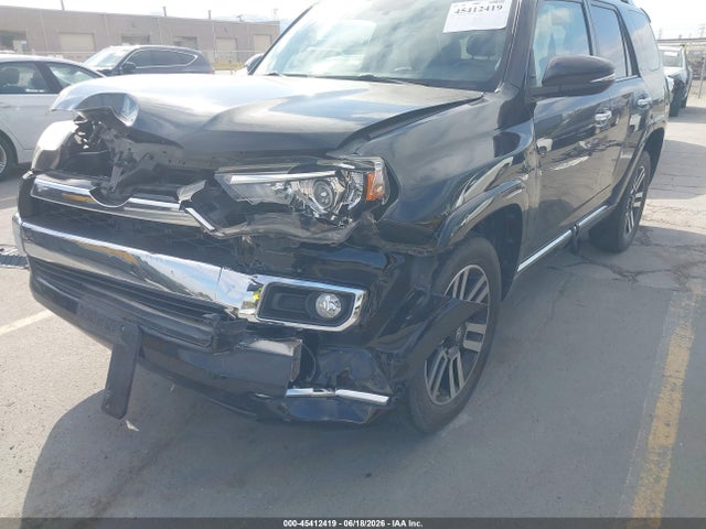 Toyota 4runner Limited 2018 JTEBU5JR4J5582241 Image 13