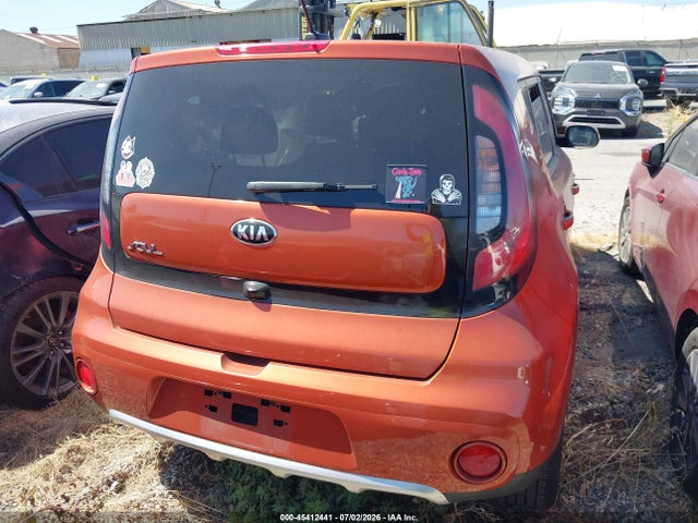KIA SOUL + 2018 KNDJP3A53J7555772 Image 16