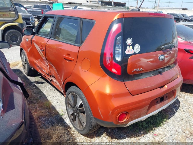 KIA SOUL + 2018 KNDJP3A53J7555772 Image 3