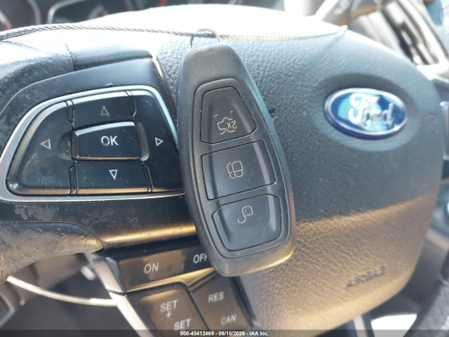 Продажа на аукционе авто 2015 Ford Focus St, vin: 1FADP3L94FL211188, номер лота: 45412469