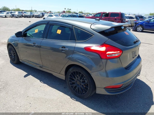 Продажа на аукционе авто 2015 Ford Focus St, vin: 1FADP3L94FL211188, номер лота: 45412469