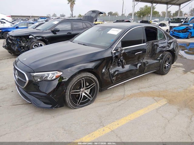 W1KLF4HBXRA047283 Mercedes-Benz E 350